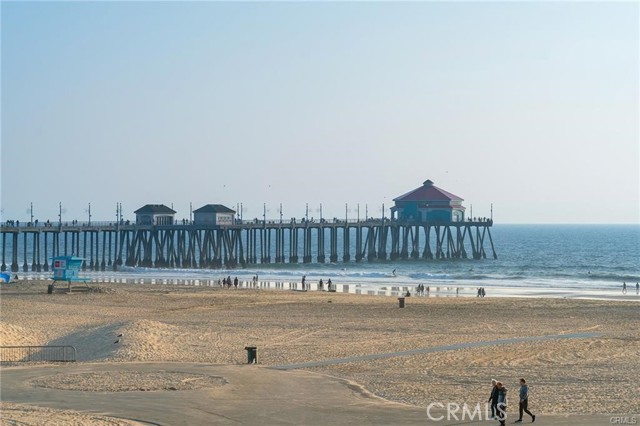 Close to Huntington Pier