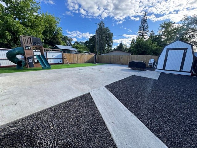 Image 26 of 31 For 627 Ventura  