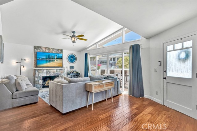 Detail Gallery Image 6 of 30 For 34071 El Contento Dr, Dana Point,  CA 92629 - 2 Beds | 2 Baths