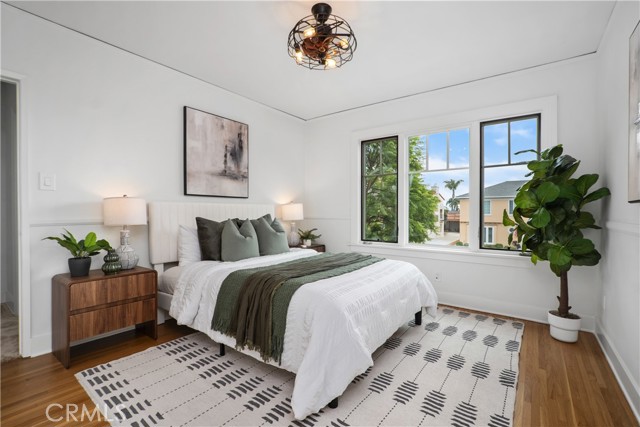 Detail Gallery Image 22 of 35 For 261 Granada Ave, Long Beach,  CA 90803 - 4 Beds | 2/1 Baths