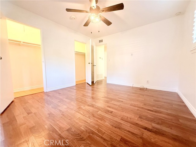 Detail Gallery Image 8 of 26 For 6424 Penfield Ave, Woodland Hills,  CA 91367 - 3 Beds | 2 Baths