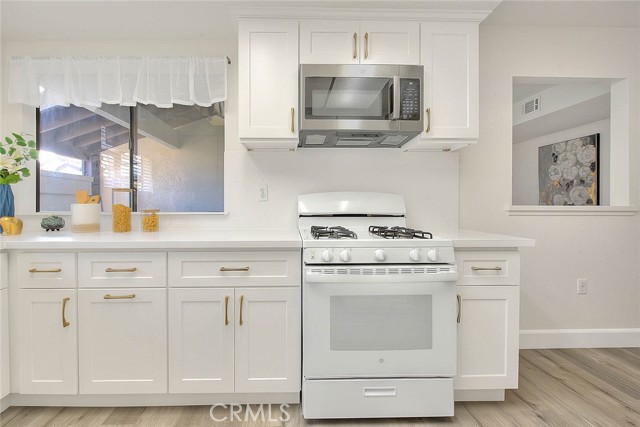 1540 Corte Hacienda, Upland CA: https://media.crmls.org/medias/829ce791-ffda-44a8-a631-5c83e909d654.jpg