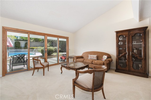 10200 Bothwell Road, Northridge CA: https://media.crmls.org/medias/829d535b-5190-4671-9643-f11d33f7b20e.jpg