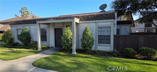 Detail Gallery Image 1 of 29 For 4823 Fieldbrook Ln #24,  Cypress,  CA 90630 - 3 Beds | 2 Baths