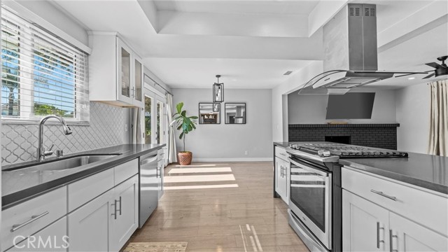 Detail Gallery Image 6 of 21 For 3314 Benton Ave, La Verne,  CA 91750 - 4 Beds | 3 Baths