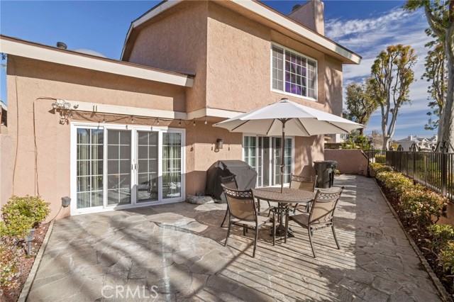 Detail Gallery Image 26 of 33 For 1981 W Bayshore, Anaheim,  CA 92801 - 3 Beds | 2/1 Baths