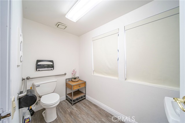 315 E Route 66, Glendora, California 91740, ,Commercial Lease,For Rent,315 E Route 66,CRCV25060682