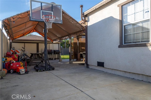 Detail Gallery Image 42 of 44 For 6615 Myrtle, Long Beach,  CA 90805 - 2 Beds | 2 Baths