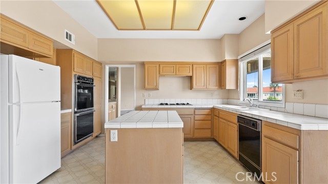 4235 Harbour Island photo 25