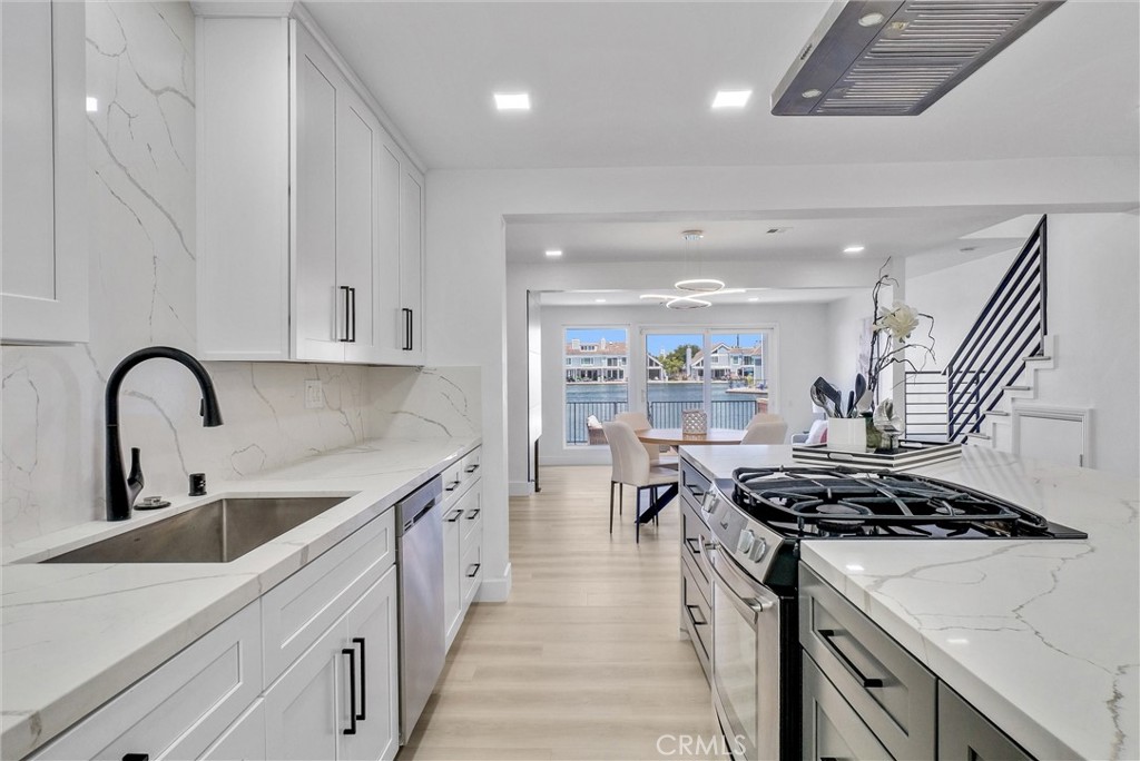 MLS #OC25267868 image #13