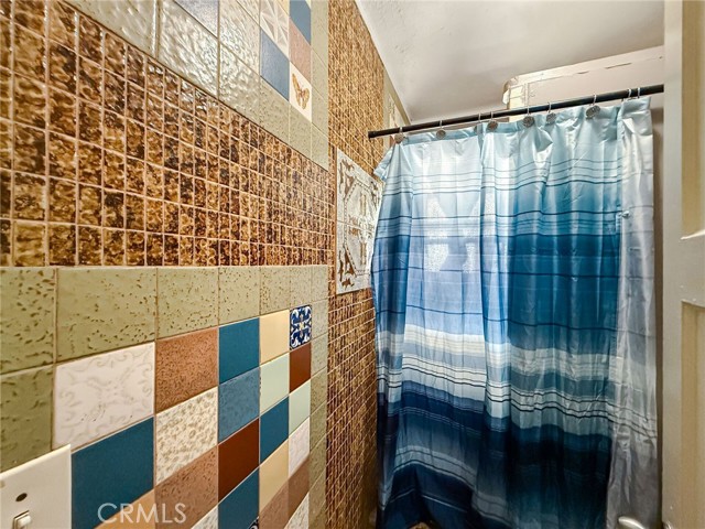 Detail Gallery Image 32 of 40 For 242 S Buena Vista St, Hemet,  CA 92543 - 4 Beds | 2 Baths