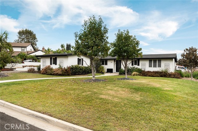 Detail Gallery Image 5 of 44 For 600 Pueblo Pl, Fullerton,  CA 92835 - 4 Beds | 3 Baths