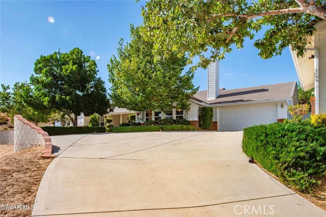 40505 90th W Street, Palmdale CA: https://media.crmls.org/medias/829fac14-2b47-4b7c-af78-86ddf1ccf18a.jpg