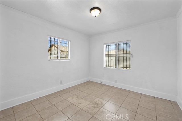 Detail Gallery Image 17 of 40 For 1220 W 92nd St, Los Angeles,  CA 90044 - 4 Beds | 2 Baths