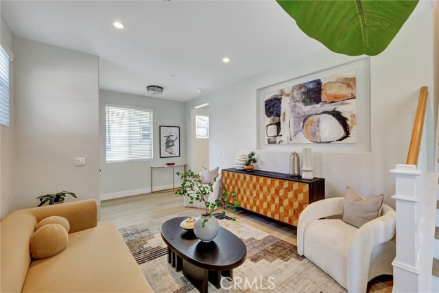 Detail Gallery Image 7 of 36 For 617 E Walnut Ave, Monrovia,  CA 91016 - 3 Beds | 3 Baths