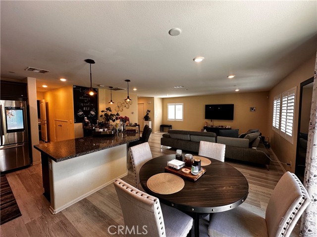 Detail Gallery Image 2 of 14 For 10341 Meadow Lark Ave, Moreno Valley,  CA 92557 - 3 Beds | 2/1 Baths