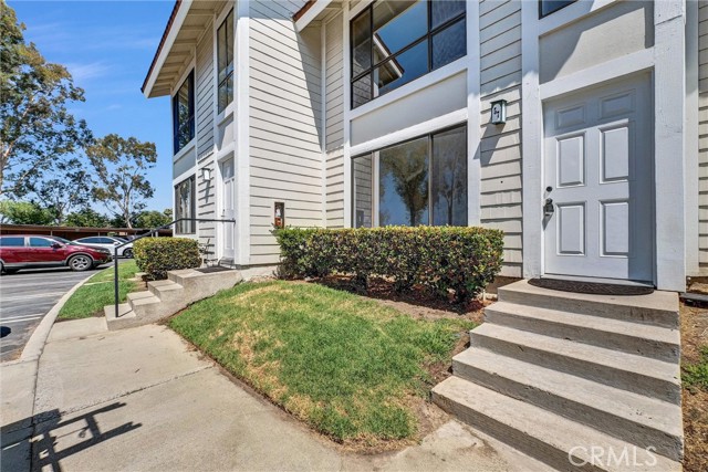 25885 Trabuco Road, Lake Forest CA: https://media.crmls.org/medias/82a164c5-888a-4494-b3fd-077d35ac4a89.jpg