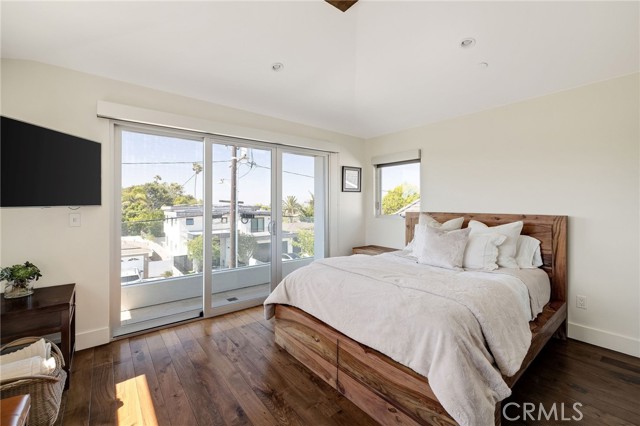 1626 1st Street, Manhattan Beach, California 90266, 5 Bedrooms Bedrooms, 0 ,6 BathroomsBathrooms,Residential,For Sale,1st,0,SB26133853