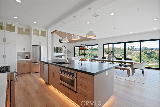 38721 Calle De Toros, Temecula CA: https://media.crmls.org/medias/82a2c293-d7de-4476-8688-72a97819c627.jpg