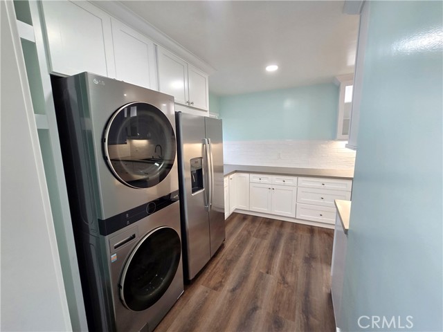 Detail Gallery Image 9 of 25 For 17227 Wilton Pl, Torrance,  CA 90504 - 4 Beds | 3 Baths