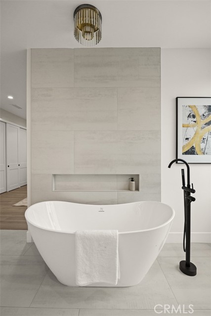 Detail Gallery Image 19 of 34 For 3815 Sycamore St, Pasadena,  CA 91107 - 5 Beds | 5/1 Baths