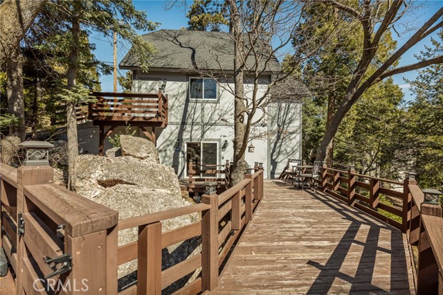 Detail Gallery Image 30 of 45 For 915 Trinity, Lake Arrowhead,  CA 92352 - 5 Beds | 3/1 Baths