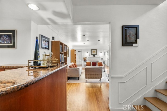 Detail Gallery Image 25 of 54 For 1815 Las Flores Dr, Glendale,  CA 91207 - 4 Beds | 3 Baths