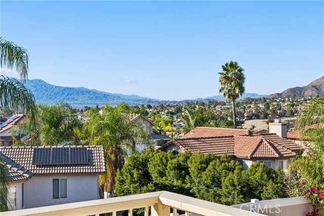 34229 Countryside Circle, Wildomar CA: https://media.crmls.org/medias/82a64ea7-b823-430d-b8bf-7cd8284d5775.jpg