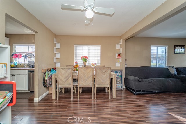 906 E 105th Street, Los Angeles, CA, 90002 906 E 105th Street, Los Angeles, CA, 90002