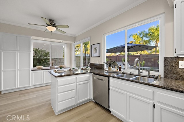 Detail Gallery Image 5 of 56 For 38 via Brida, Rancho Santa Margarita,  CA 92688 - 4 Beds | 2/1 Baths