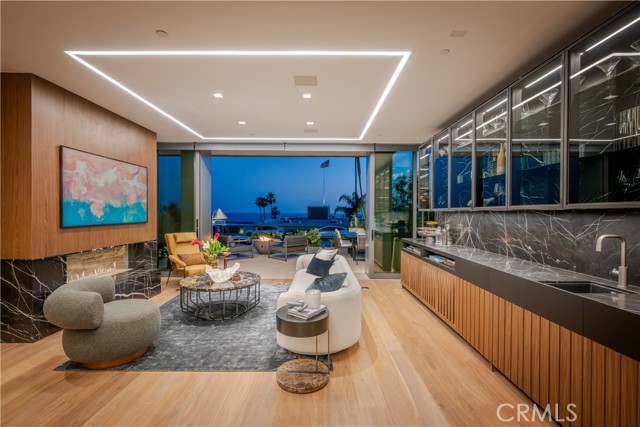 Image 5 of 53 For 2516 Ocean Boulevard