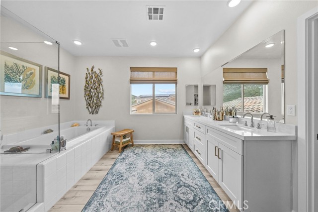 Detail Gallery Image 35 of 55 For 31235 Morgan Horse, Menifee,  CA 92584 - 4 Beds | 3 Baths