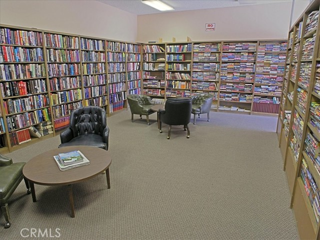 Detail Gallery Image 28 of 34 For 19380 Anzel Cir, Newhall,  CA 91321 - 2 Beds | 2 Baths