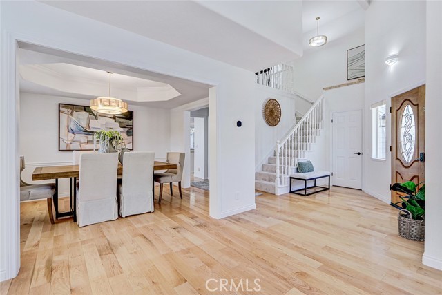 Detail Gallery Image 2 of 43 For 1808 Pullman Ln #B,  Redondo Beach,  CA 90278 - 4 Beds | 2/1 Baths