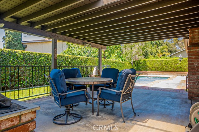 751 Santa Fe Court, San Dimas CA: https://media.crmls.org/medias/82a918fc-1b6f-42ec-99da-cee50af0aba9.jpg