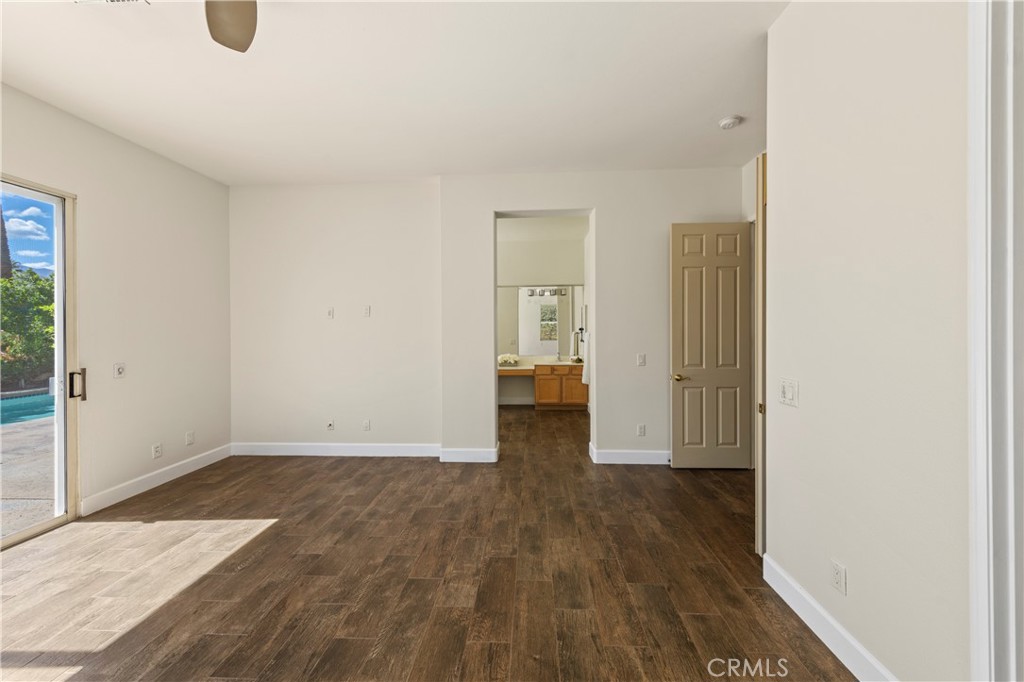 MLS #OC25175236 image #19