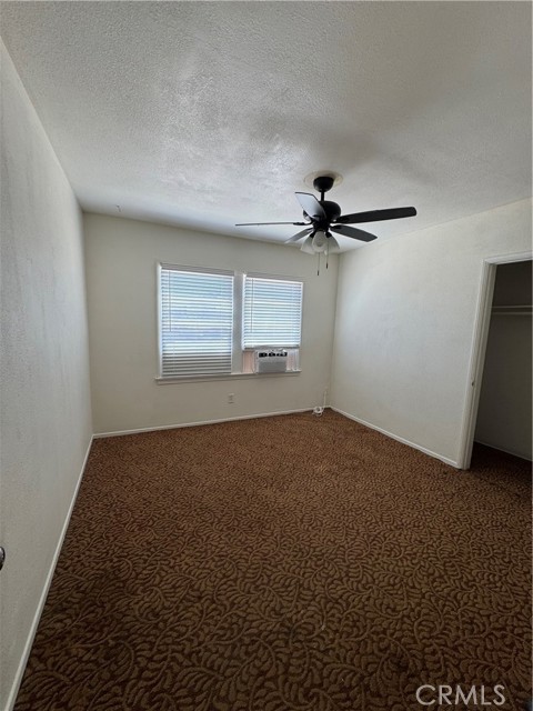 5214 Golden Avenue, Riverside CA: https://media.crmls.org/medias/82aa4959-40a6-476c-94fe-11c8e8b979ac.jpg
