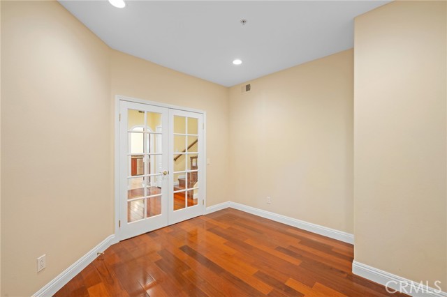 Detail Gallery Image 18 of 46 For 983 Calle Amable, Glendale,  CA 91208 - 4 Beds | 3 Baths