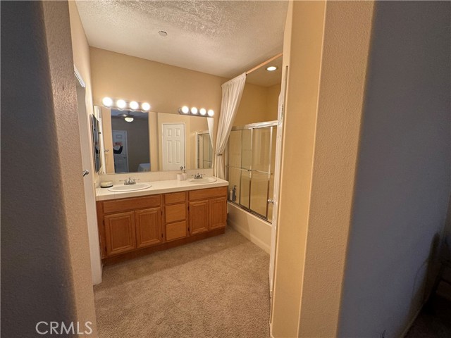 Detail Gallery Image 13 of 23 For 7164 Almeria Ave, Fontana,  CA 92336 - 4 Beds | 2/1 Baths