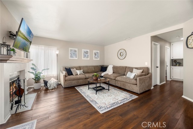 Detail Gallery Image 8 of 29 For 24498 Jacarte Dr, Murrieta,  CA 92562 - 4 Beds | 3 Baths