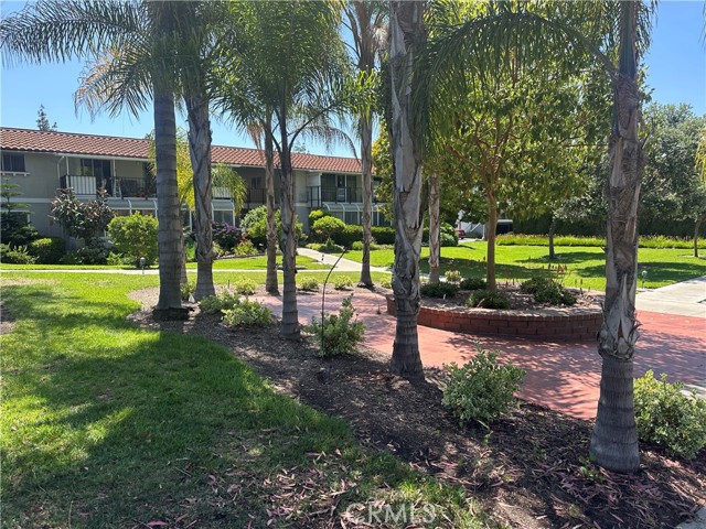 Detail Gallery Image 1 of 20 For 967 Calle Aragon #B,  Laguna Woods,  CA 92637 - 2 Beds | 2 Baths