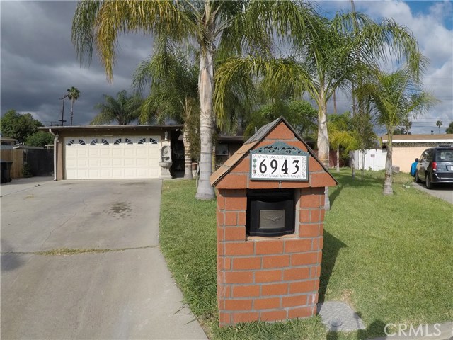 6943 Newbury Ave, San Bernardino, CA 92404