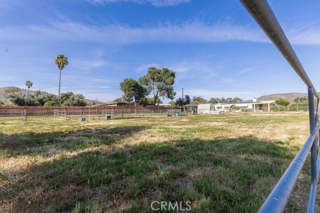 26730 Franklin Avenue, Hemet CA: https://media.crmls.org/medias/82ae04e9-f0d8-4603-b890-c974ef9c2729.jpg