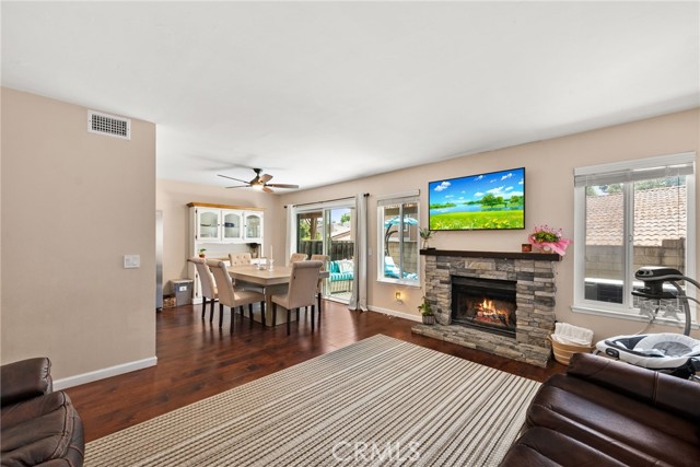 Detail Gallery Image 7 of 31 For 8419 Cedarwood Ln, Rancho Cucamonga,  CA 91730 - 3 Beds | 2/1 Baths
