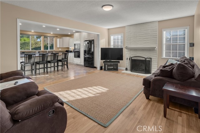 Detail Gallery Image 9 of 43 For 14627 Calpella St, La Mirada,  CA 90638 - 3 Beds | 2 Baths