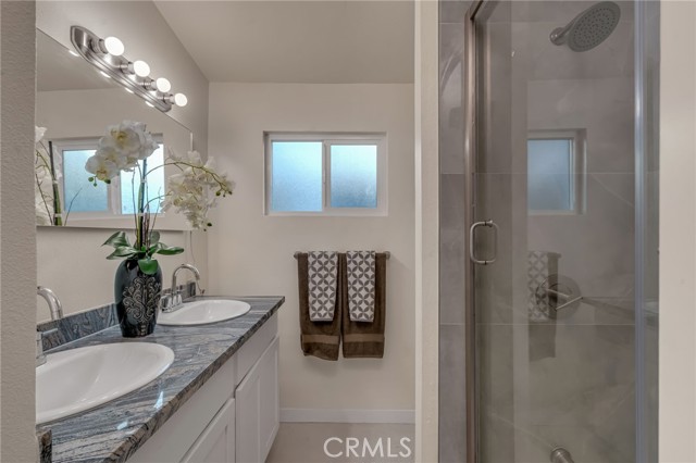 1048 Dexter Street, Los Angeles CA: https://media.crmls.org/medias/82aeb823-b2ee-4894-b078-f433ffd2248f.jpg