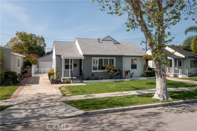 Detail Gallery Image 2 of 50 For 6119 Blackthorne Ave, Lakewood,  CA 90712 - 3 Beds | 2 Baths