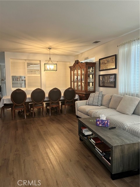 Detail Gallery Image 6 of 24 For 856 Jonliere, Corona,  CA 92882 - 5 Beds | 3 Baths