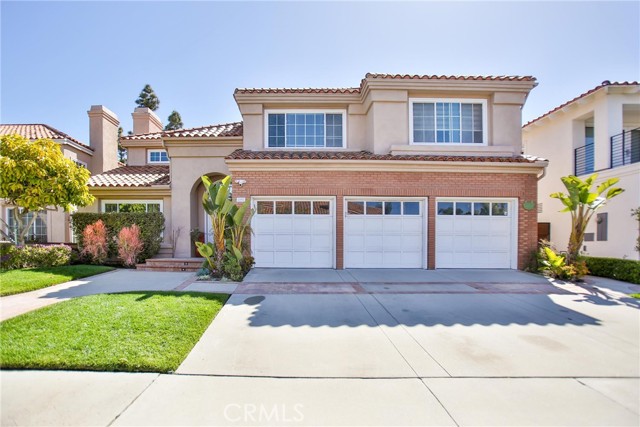 Detail Gallery Image 1 of 42 For 21192 Spurney Ln, Huntington Beach,  CA 92646 - 4 Beds | 4/1 Baths