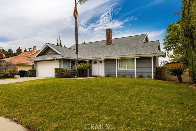 325 E Monterey Rd, Corona, CA 92879